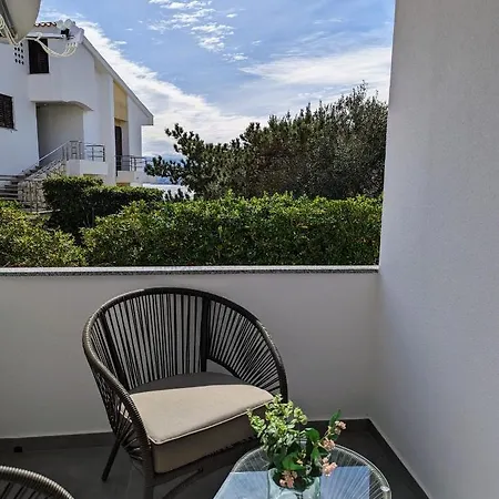 Kricin Sea Apartment Baska  Exterior photo